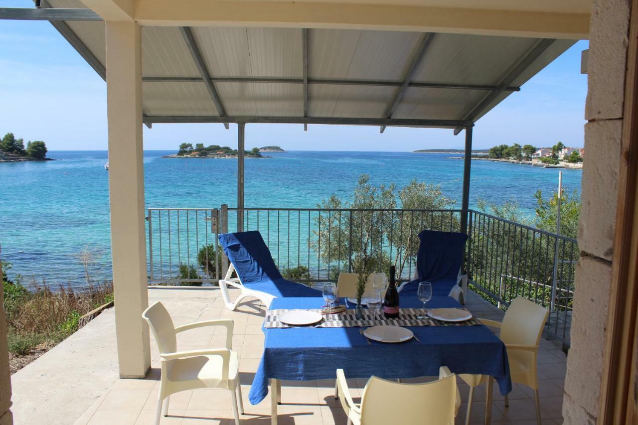 Apartments Andrea Vela Luka Extérieur photo