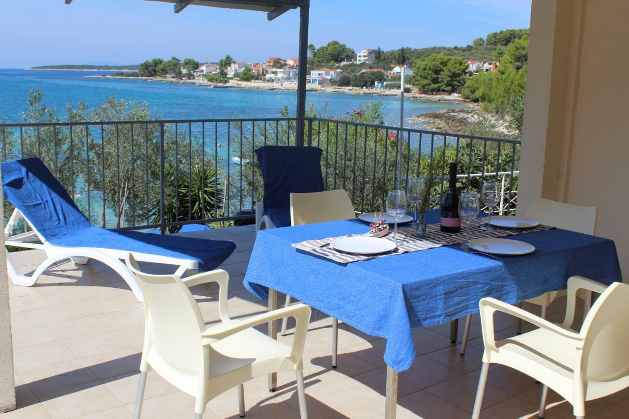 Apartments Andrea Vela Luka Extérieur photo